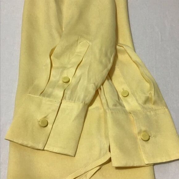 Equipment Yellow Oranne Satin Silk Blend
Mandarin Collar Blouse New Size XSmall - Picture 4 of 8